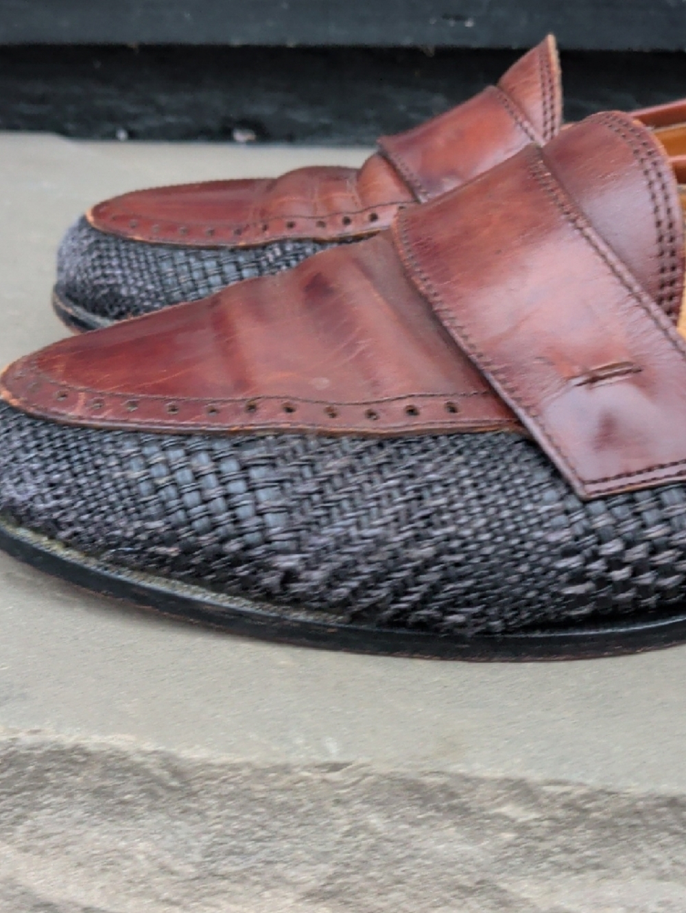 Johnston&Murphy/Made In Italy Men's Brown Leather & Charcoal Woven Penny Loafers - Picture 7 of 14